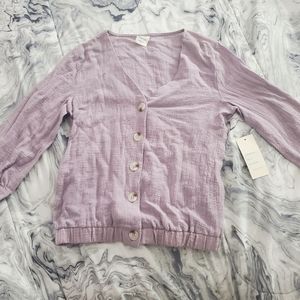 Lavender button up blouse Passport size :S